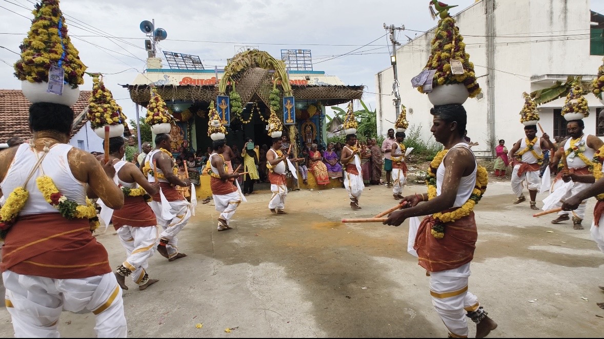 திருவிழா பக்தர்கள் கூட்டம்